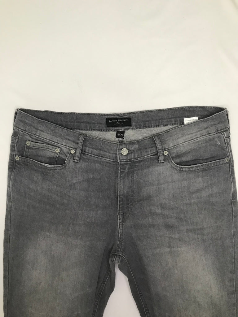 JEANS WASHED GRIS T.44
